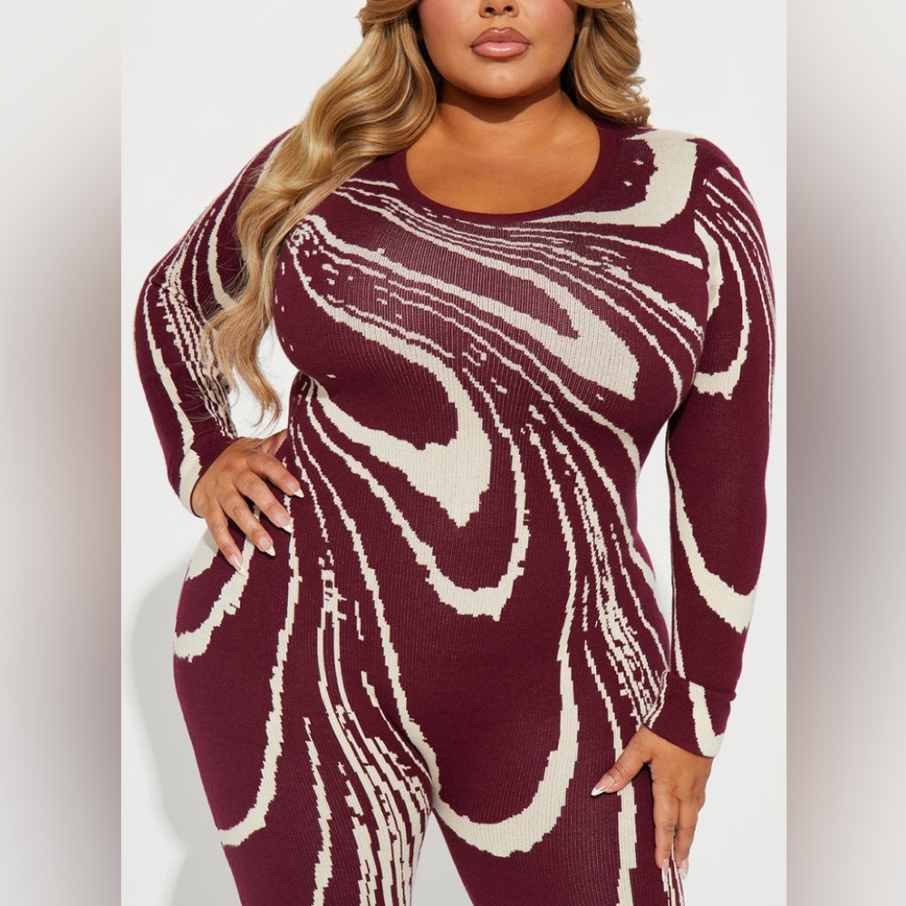 Womens burgundy/cream sweater jumpsuit - Picture 2 of 4